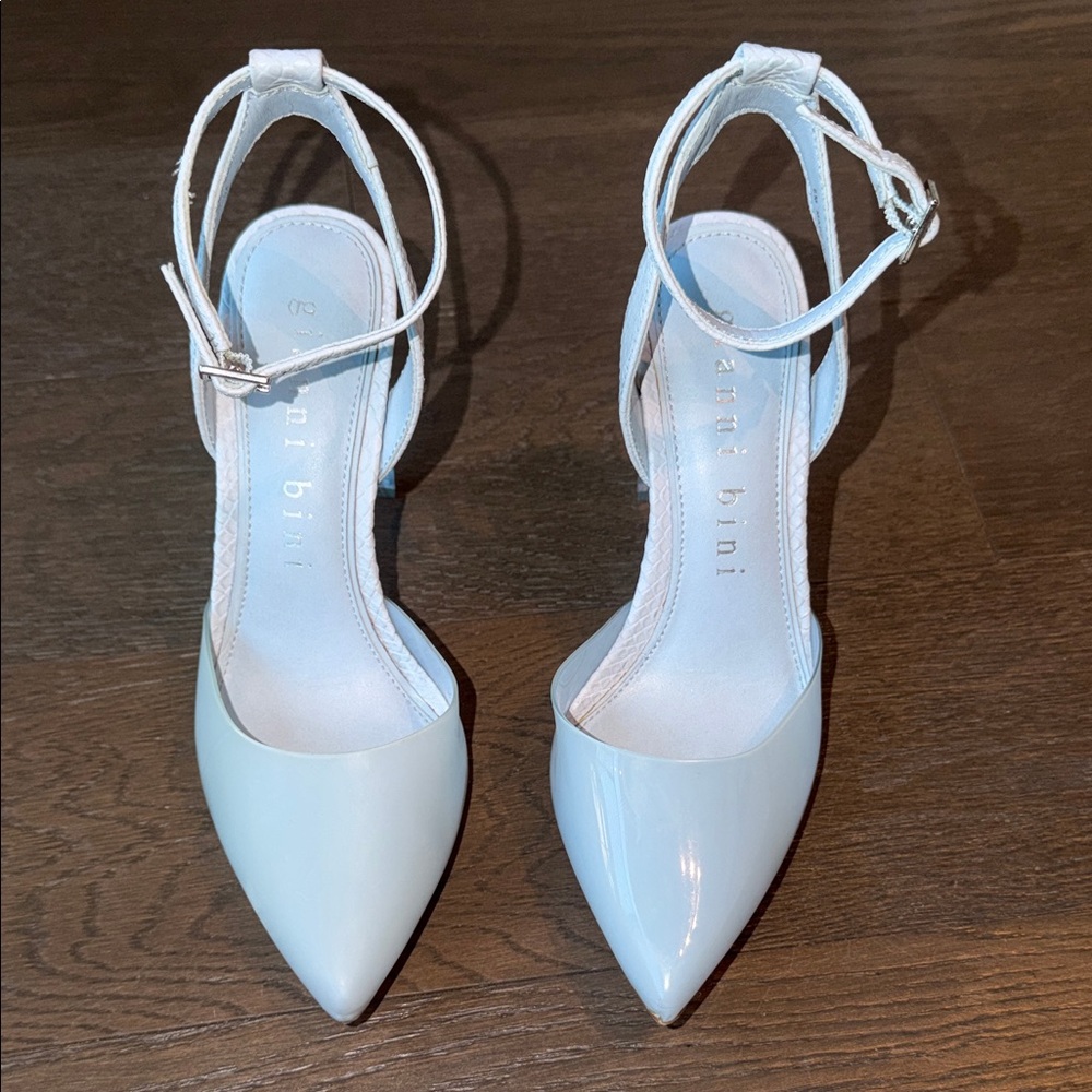 Gianni Bini Sky Blue Pointed Heels